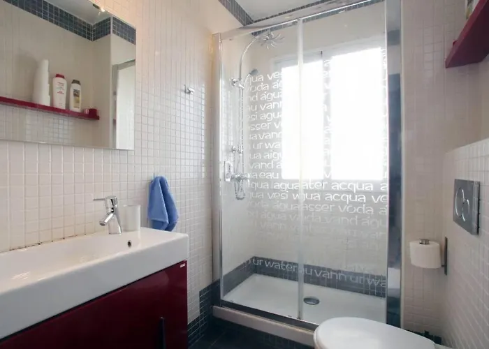 Excelente En דירה *